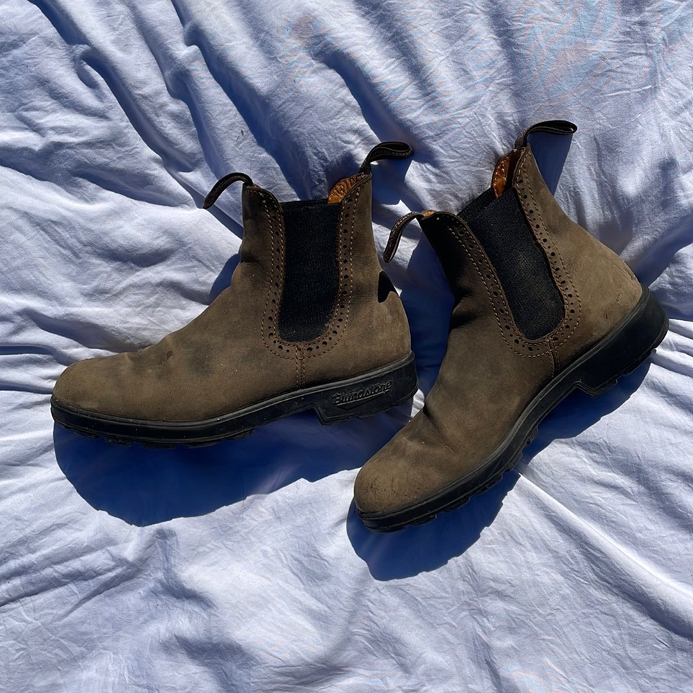 #1351 Rustic Brown High Top Chelsea Boots
